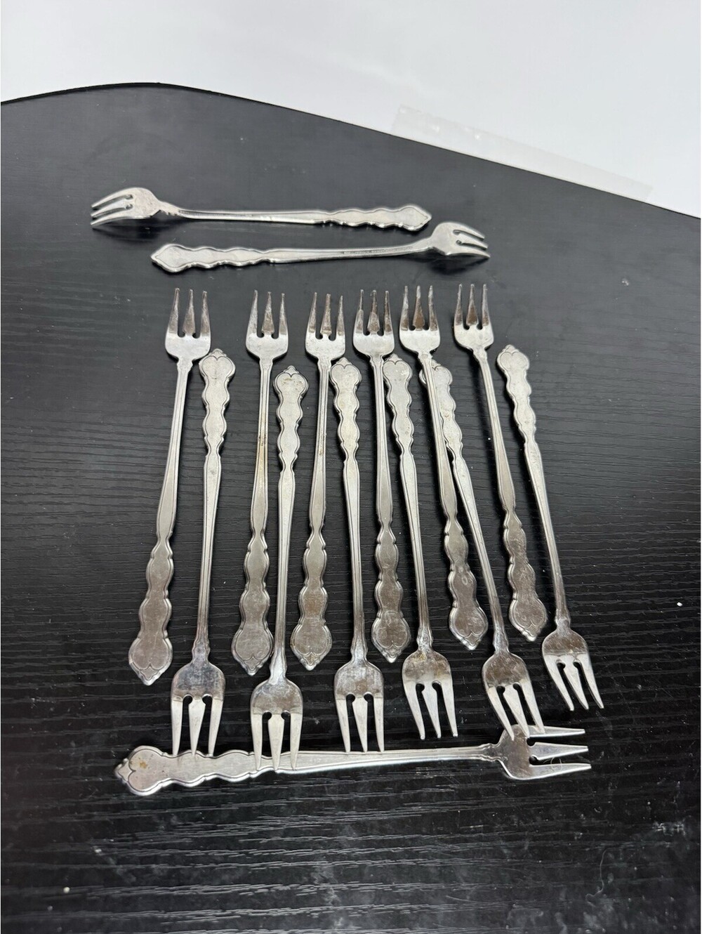 Onceida Distinction Deluxe Stainless Steel Cocktail forks set of 15